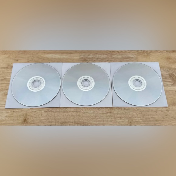 Rage (Microsoft Xbox 360, 2011) 3 DISCS W/ Paper Sleeves ONLY No Manual No Case - Picture 2 of 3